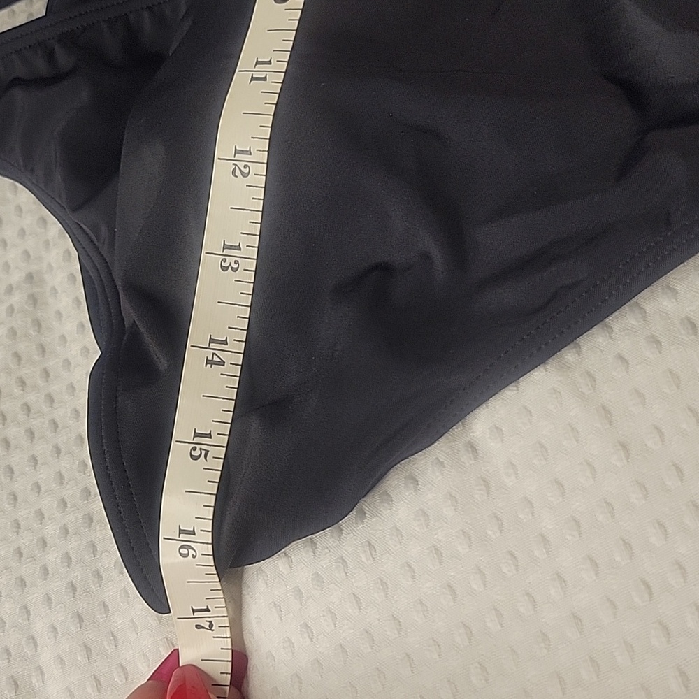 Swimming suit - Picture 14 of 15